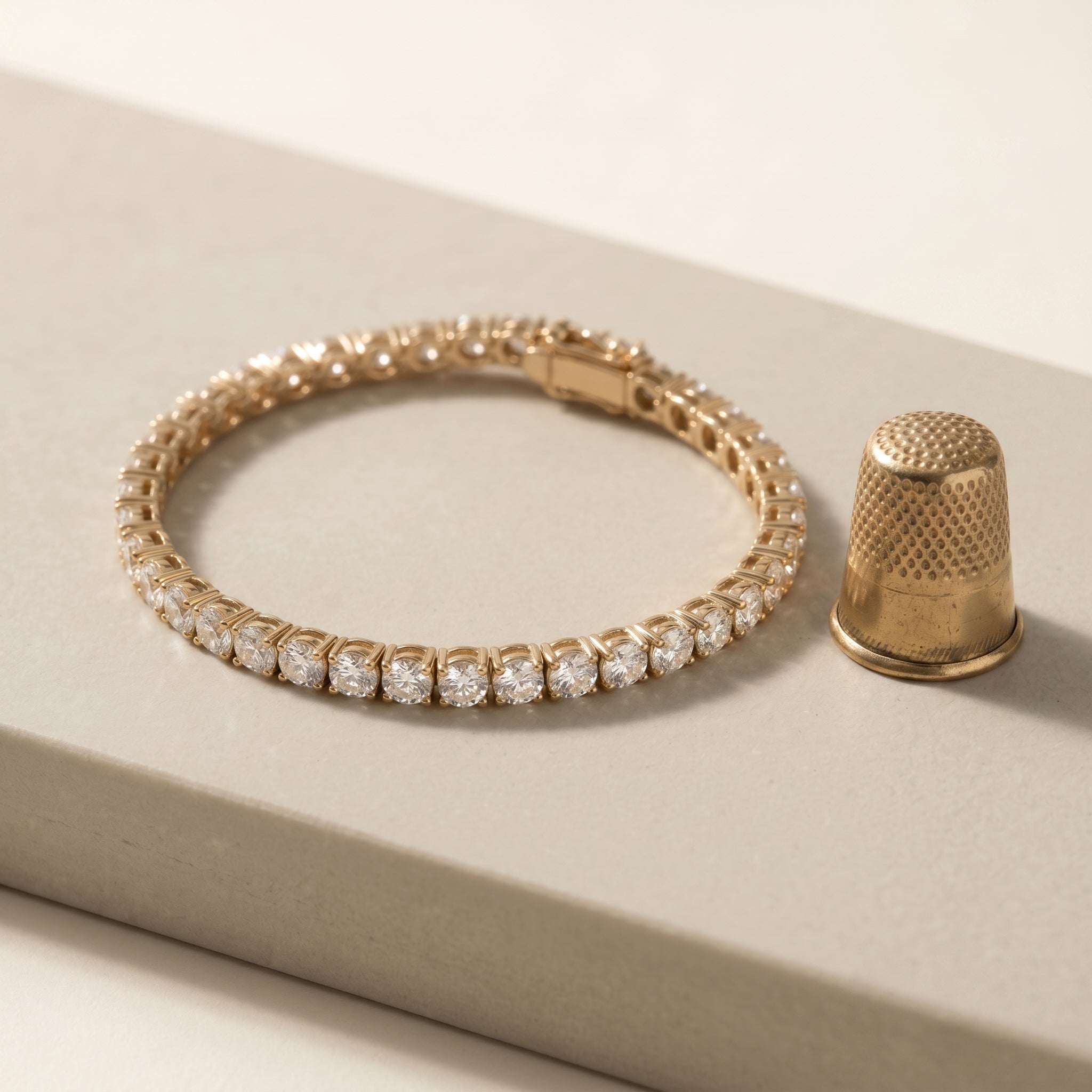 Galaxie Diamond Tennis Bracelet · scale
