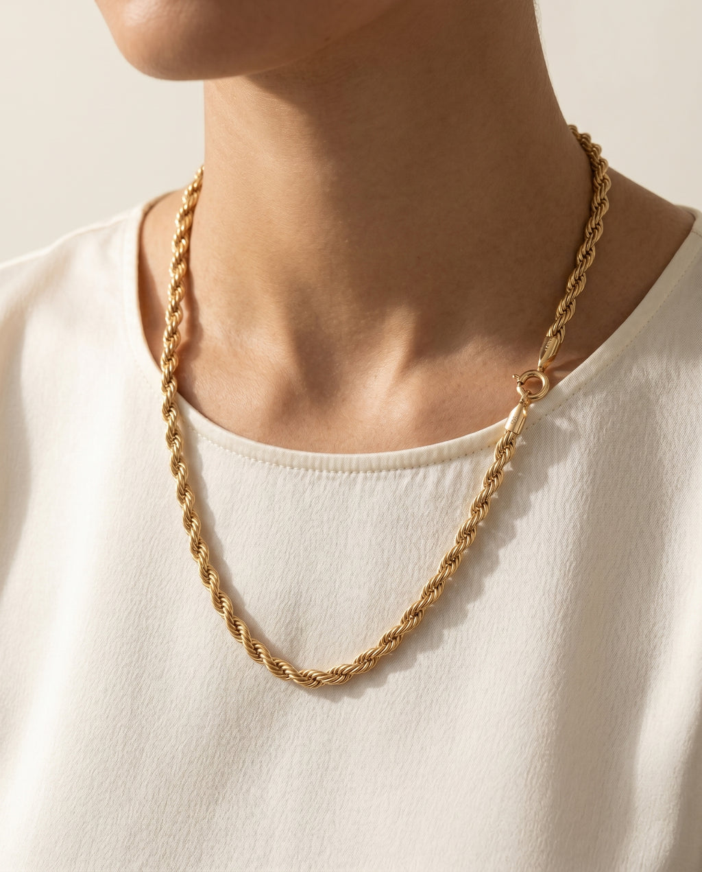 Cordé Rope Necklace · on-model