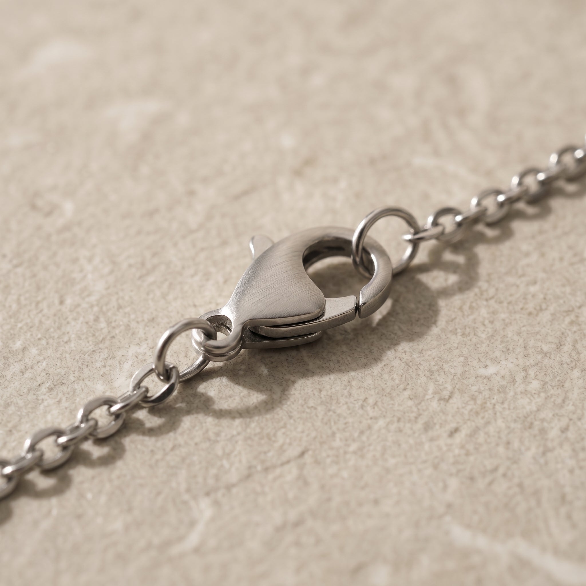 Orbit Pendant Necklace · detail
