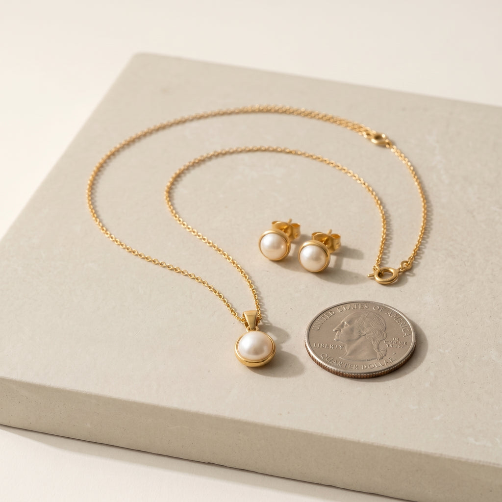 Bijou Pearl Set (necklace + stud) · scale