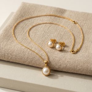 Bijou Pearl Set (necklace + stud) · main