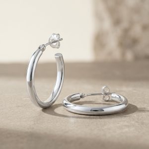 Margaux Hoops · main