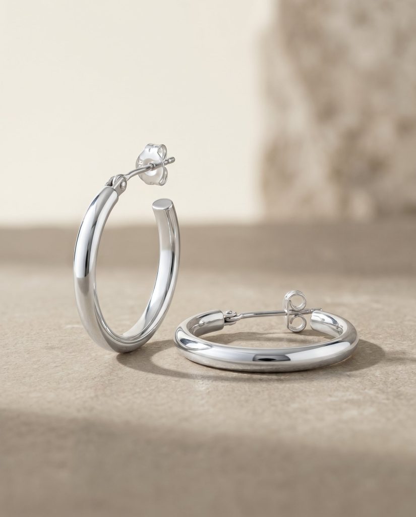 Margaux Hoops · main