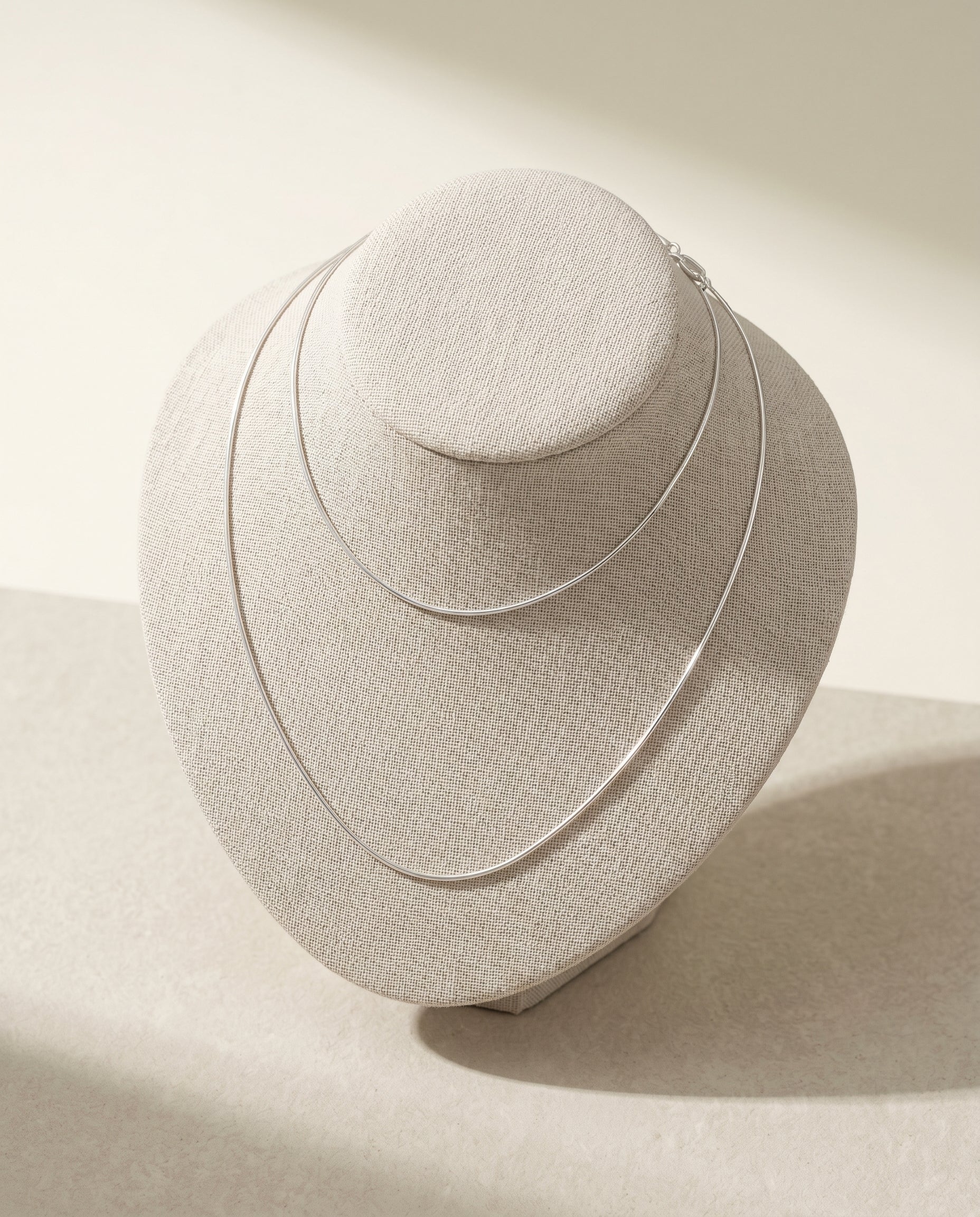 Faye Dainty Necklace · main