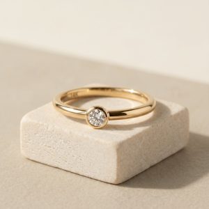 Lueur Diamond Ring · main